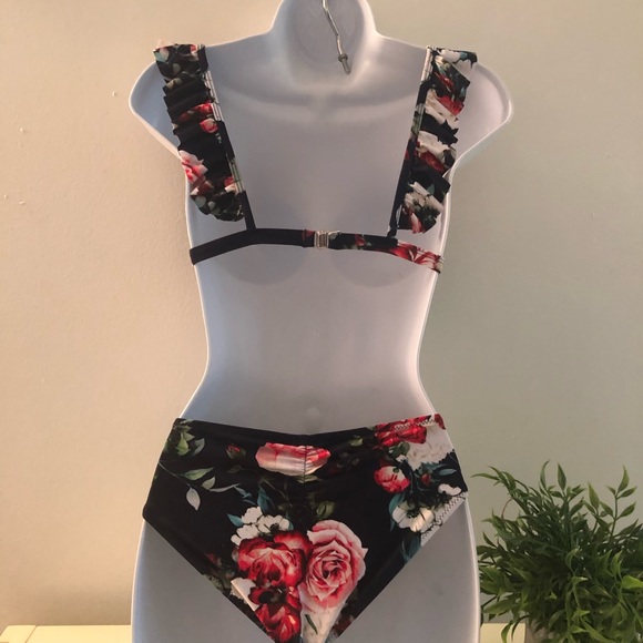 CUPSHE Navy -Floral Ruffle Bikini - Picture 8 of 16